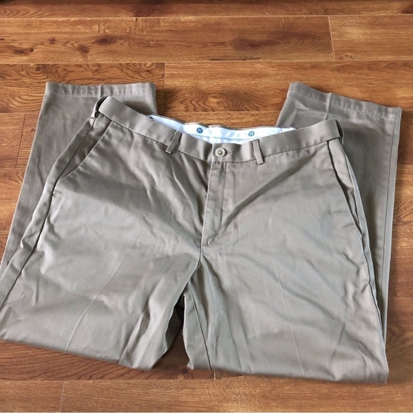 Hagger Tan Classic Fit Work to weekend cotton pants in size 38x29 - Picture 1 of 3